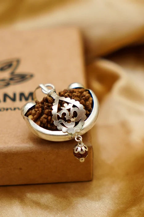 Rudraksha Lockets