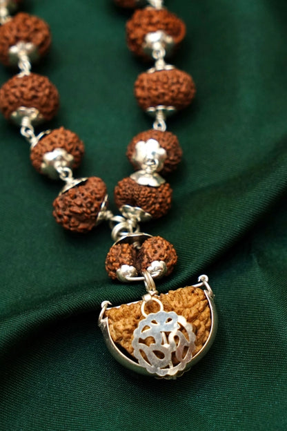 Sidha Mala with Silver Capping