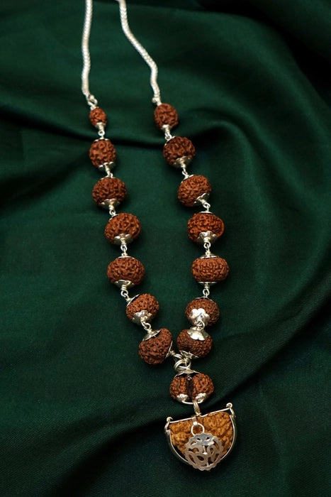 Sidha Mala with Silver Capping
